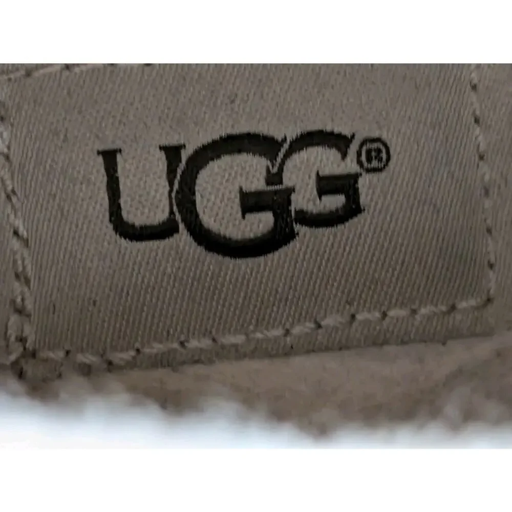UGG Neumel Chukka Ankle Boots Men’s 9 Brown Suede Wool Lined Lace Up Uggs